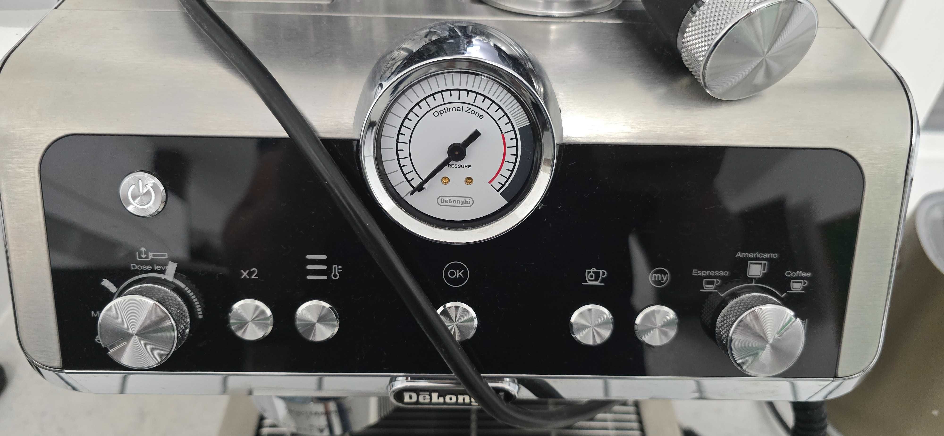 DeLonghi La specialista Automat do kawy kolbowy