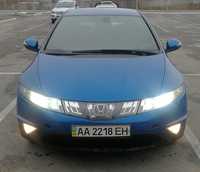 Продам Honda civic 5d автомат/робот