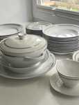 Porcelanowy serwis obiadowy na 12 osób,Ćmielów