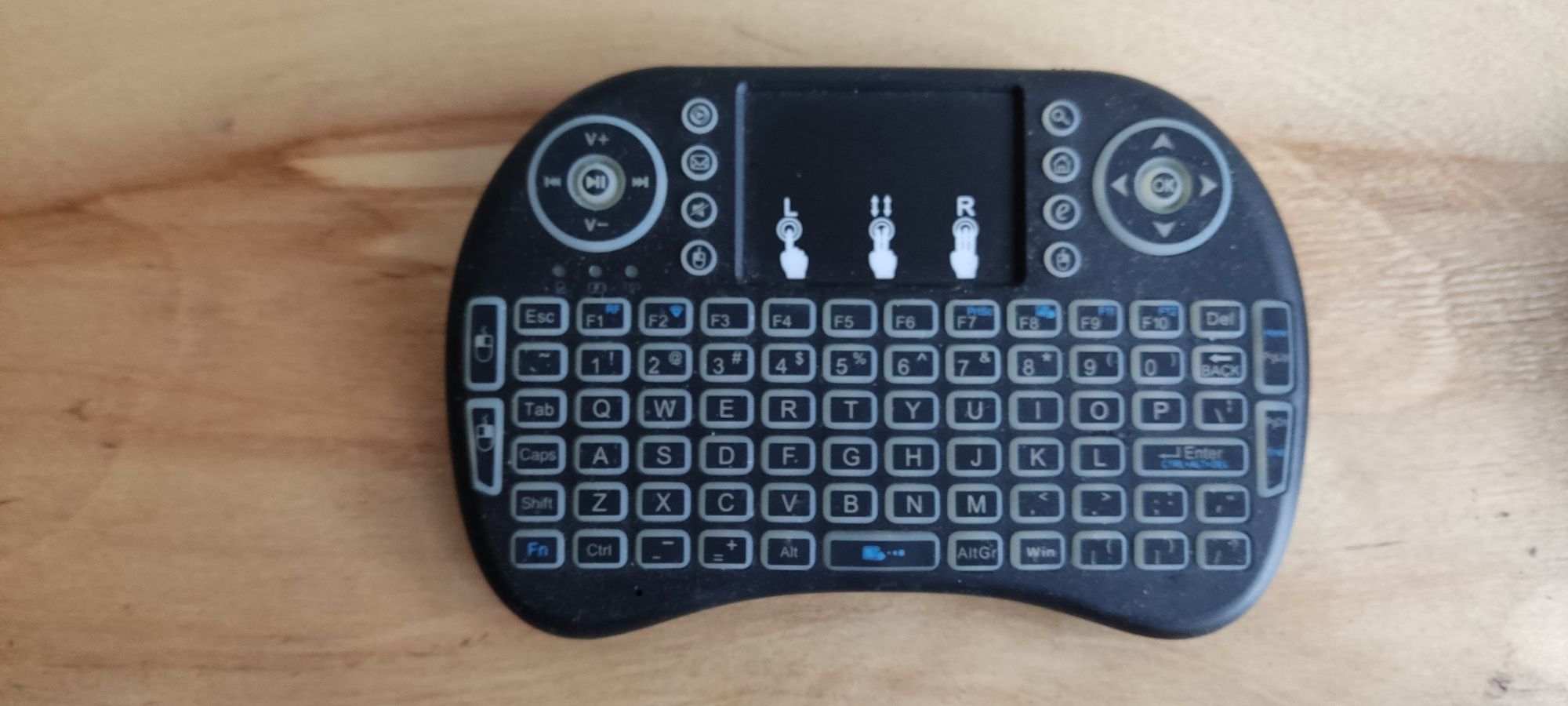Bluetooth клавіатура для тв-бокса.