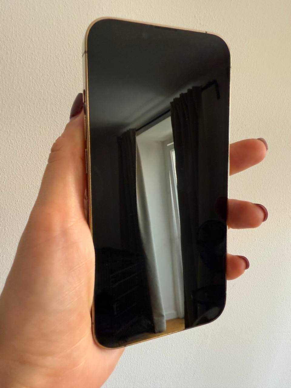iPhone 13 Pro – Dourado – 512 GB – Em Excelente Estado!