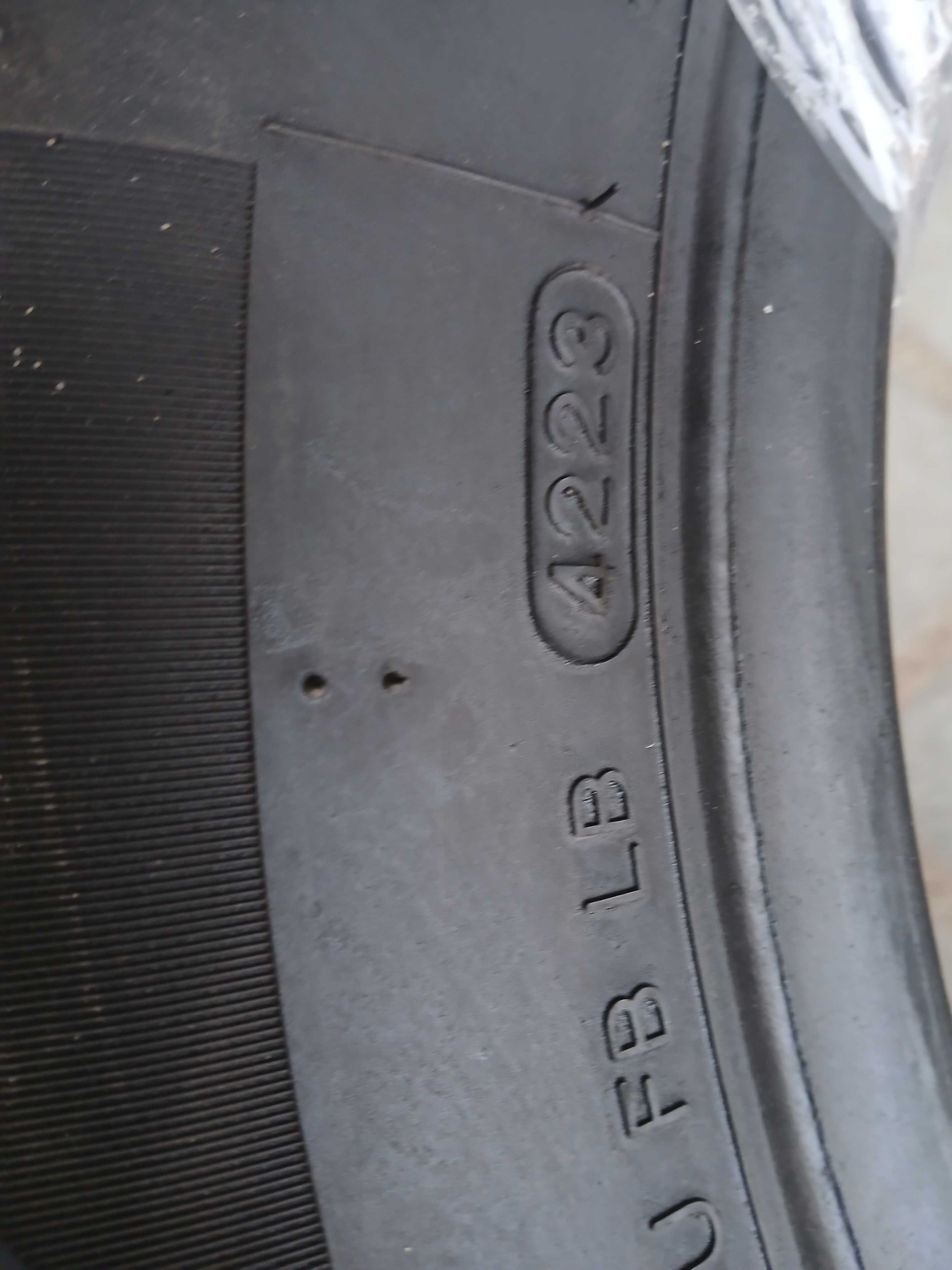 2x używane opony zimowe 225/65 R16C Laufenn 2023r  Montaż GWARANCJA