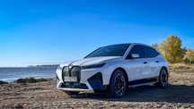 BMW IX 40 2021. Sport