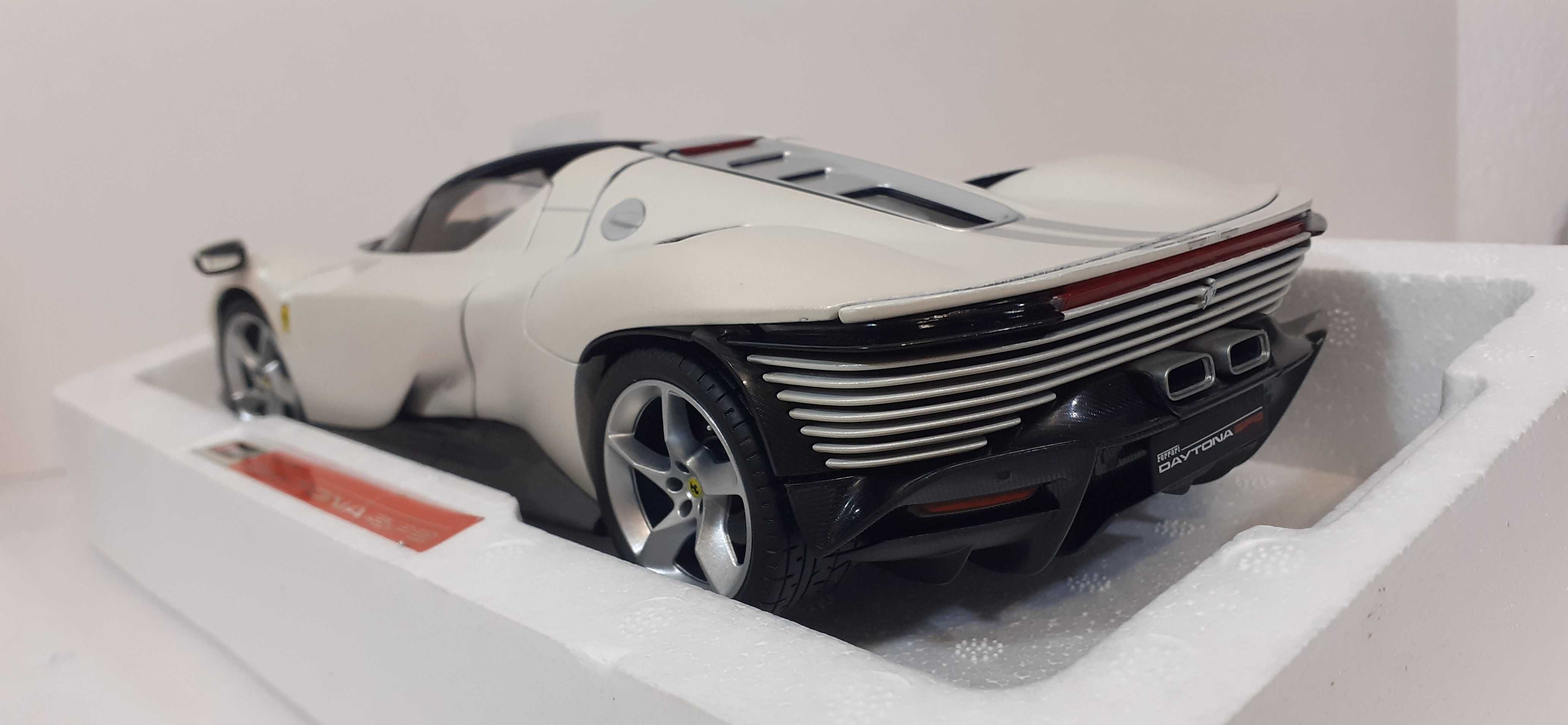 1/18 Ferrari Daytona SP3 br- Bburago Signature