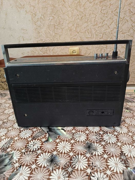 Радиоприемник-Спидола-230-1.