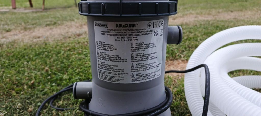 Pompa do basenu Bestway Flowclear wydajność 3028l