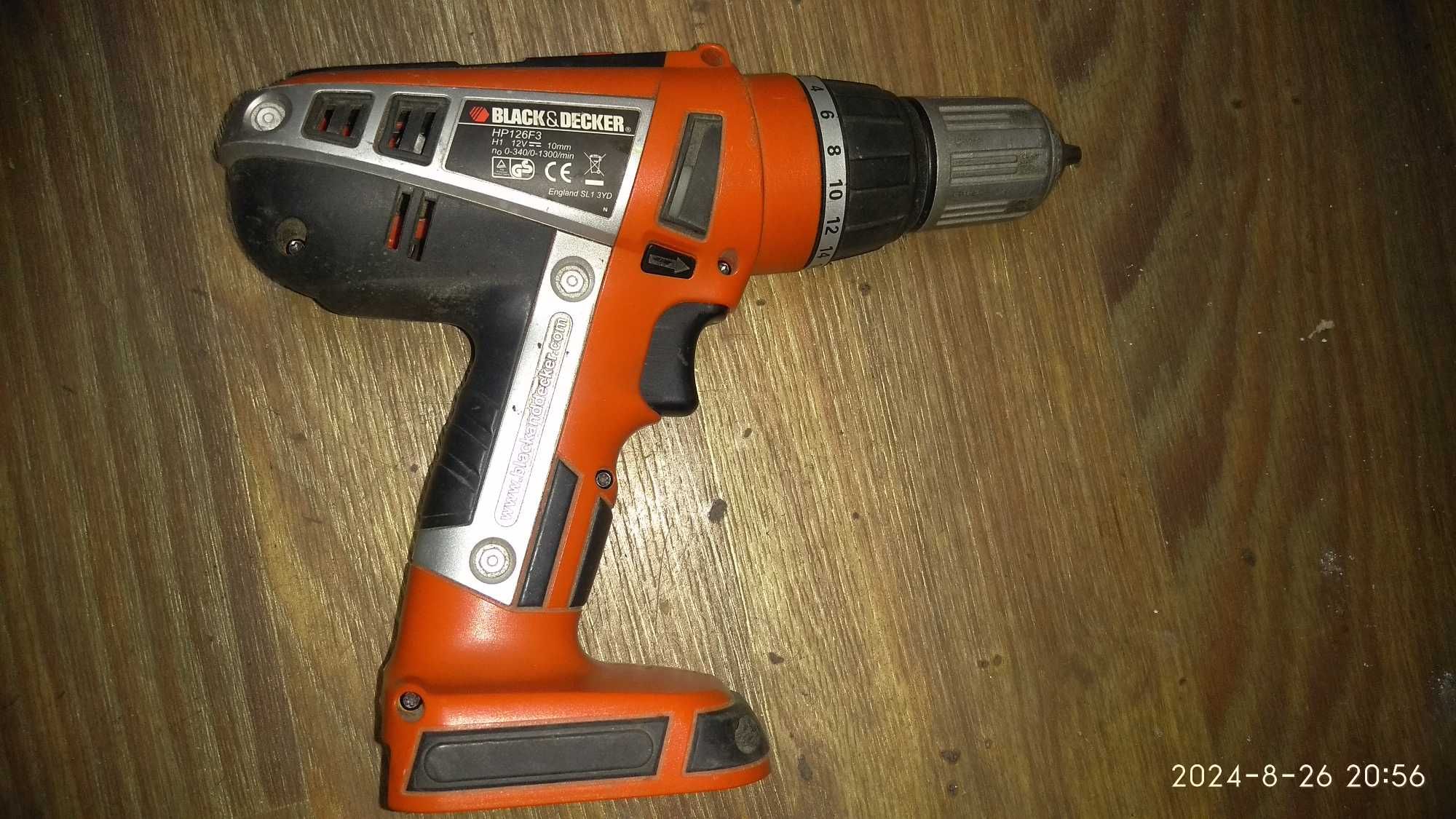 Шуруповерт Black Decker HP126F3