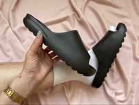 Шльопанці Adidas Yeezy Slide, слайды изи, сланці Адідас, шлепки Адидас