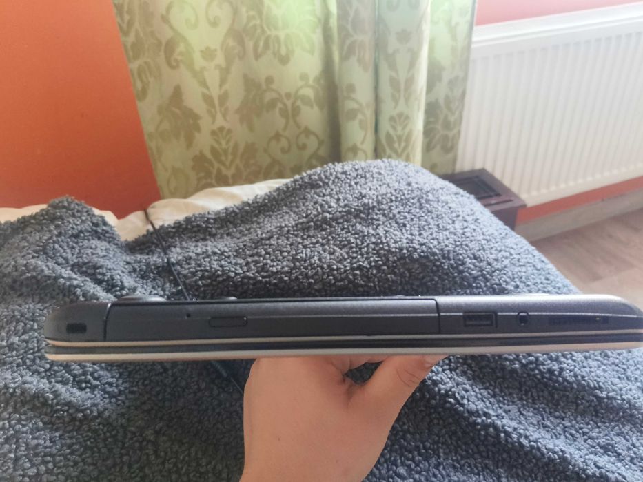 Ноутбук Asus | Ще щось може)