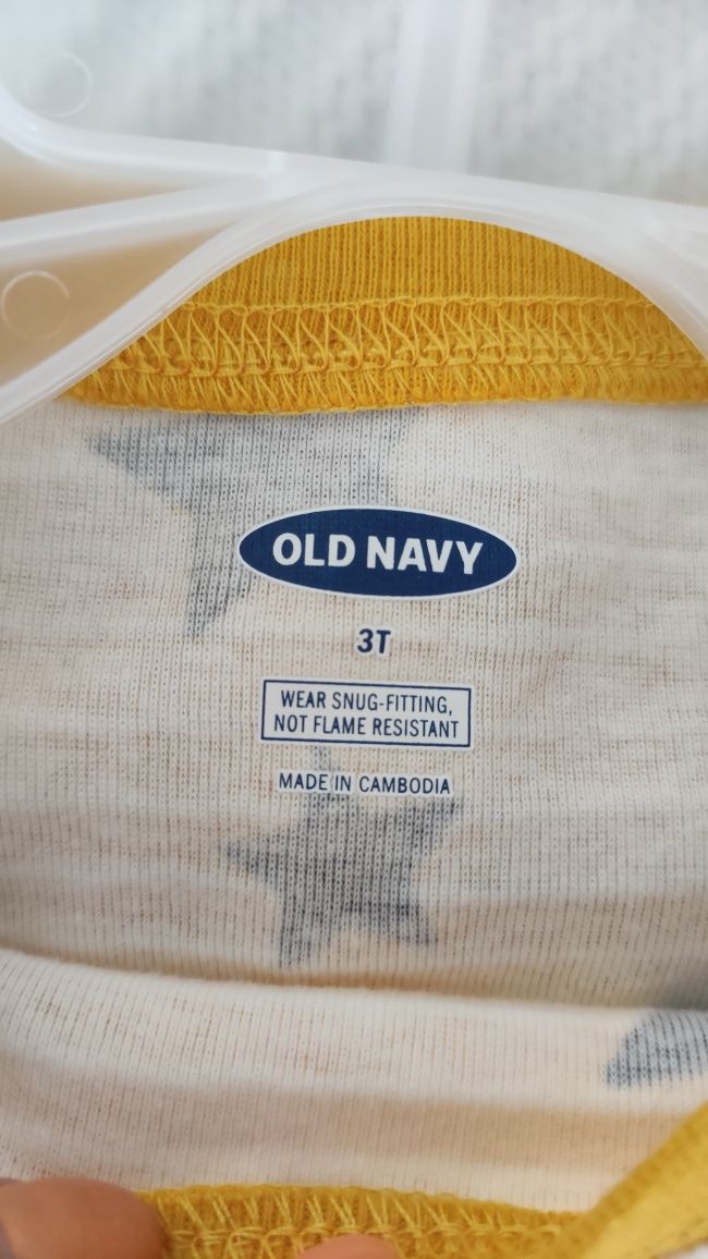 НОВАЯ!  Пижама Old Navy 3T