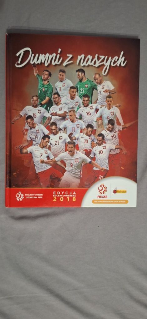 Sprzedam album piłkarski z 2018 roku-Dumni z naszych