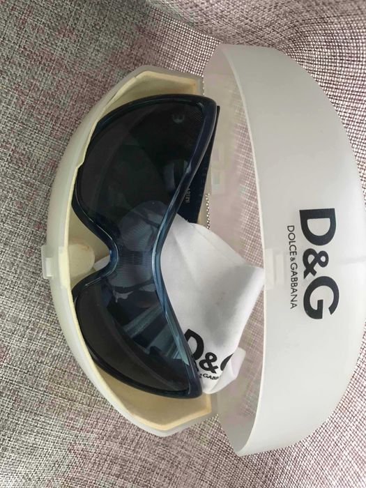 Солнцезащитные очки Alviero Martini  в кожаной оправе .