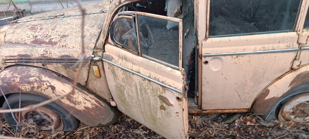 Москвич 400 модель