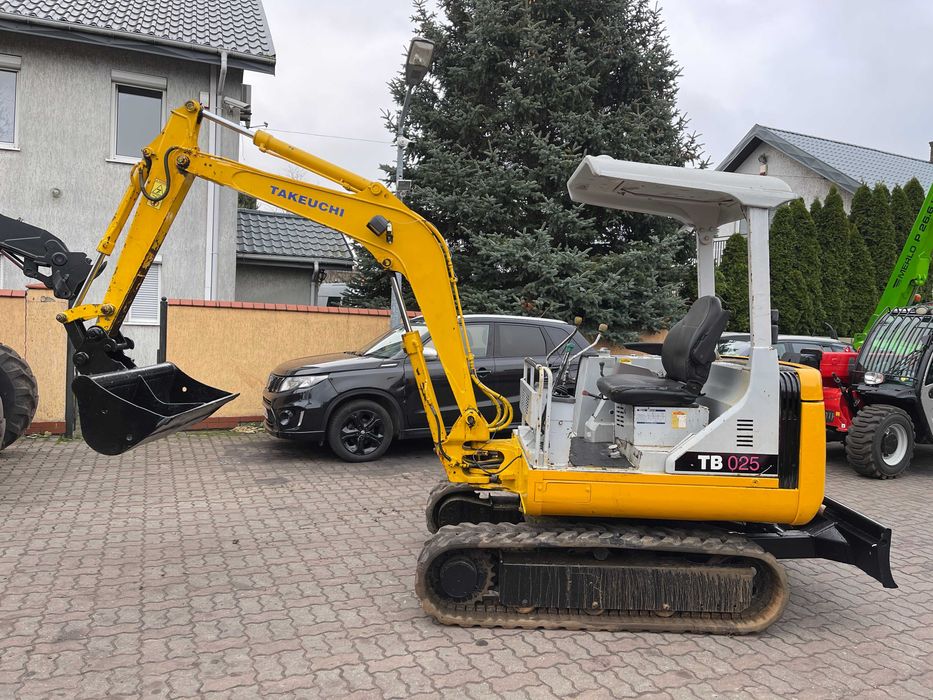 Minikoparka Takeuchi TB 025*Yanmar*100% Sprawna*2.6 Tony*Jcb cat case