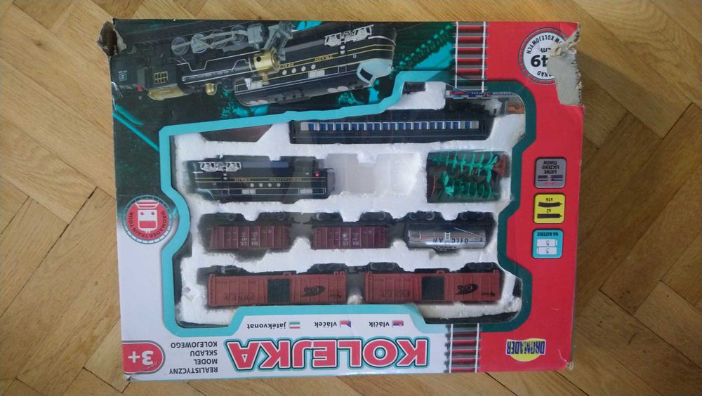 Kolejka na baterię - uszkodzona, niekompletna