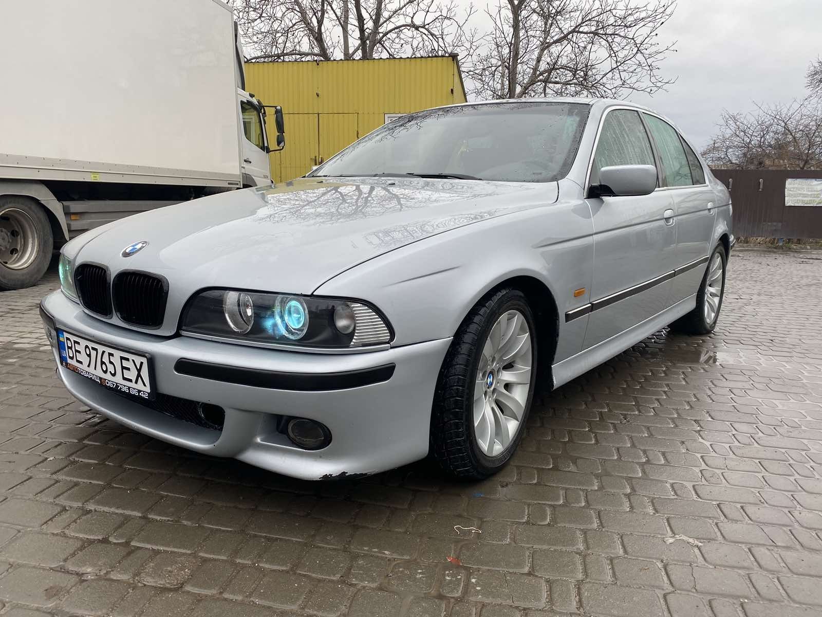 Продам BMW e39 525