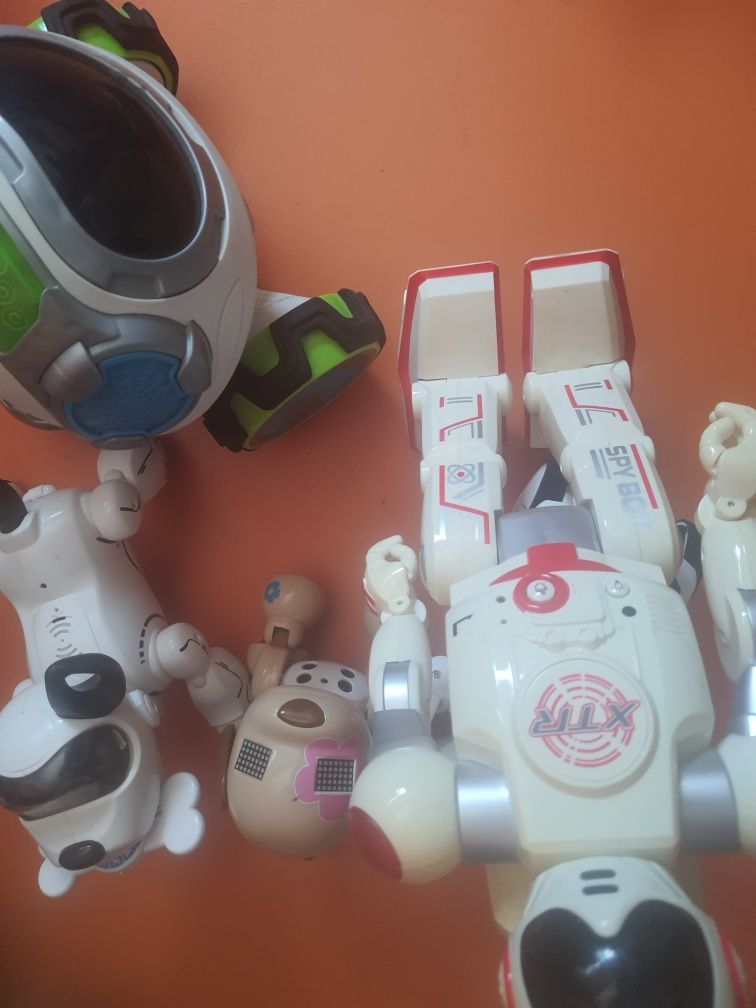 Robots brinquedos criança