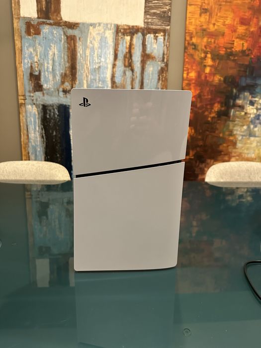 Playstation slim 5