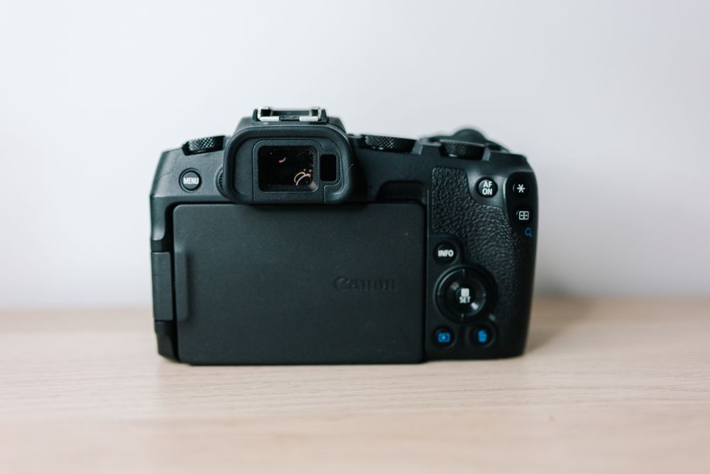 Canon RP (corpo)