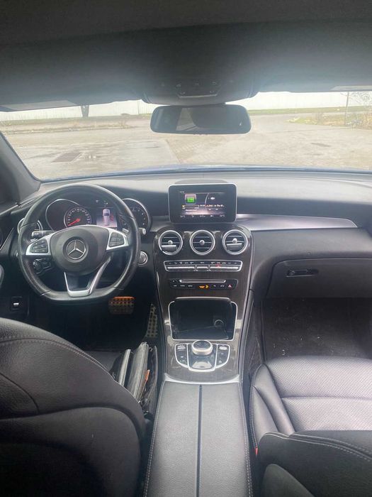 Продам машину glc 300