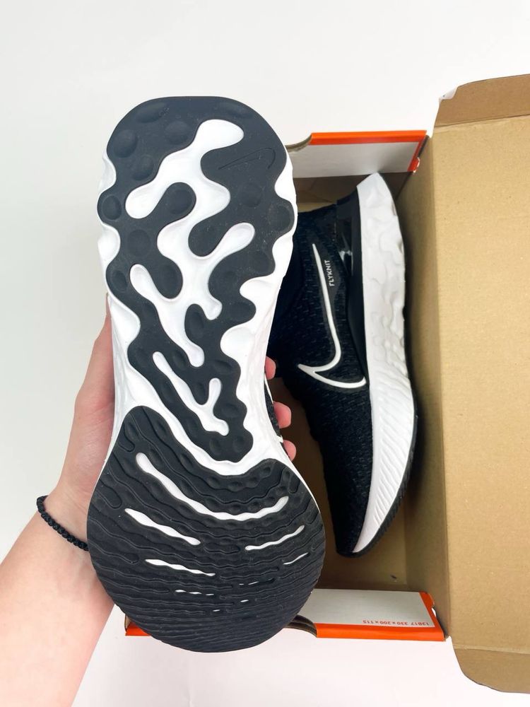 Оригінал! Чоловічі Кросівки Nike React Infinity FK3 (42/26,5 см) Нові!