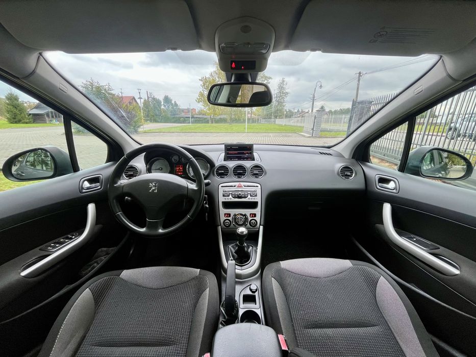 Peugeot 308 1.6 benzyna 120KM !!! 2011 rok !!! Klima !!! Navi !!!