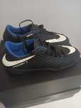 Buty turfy Nike Supernova X 38,5