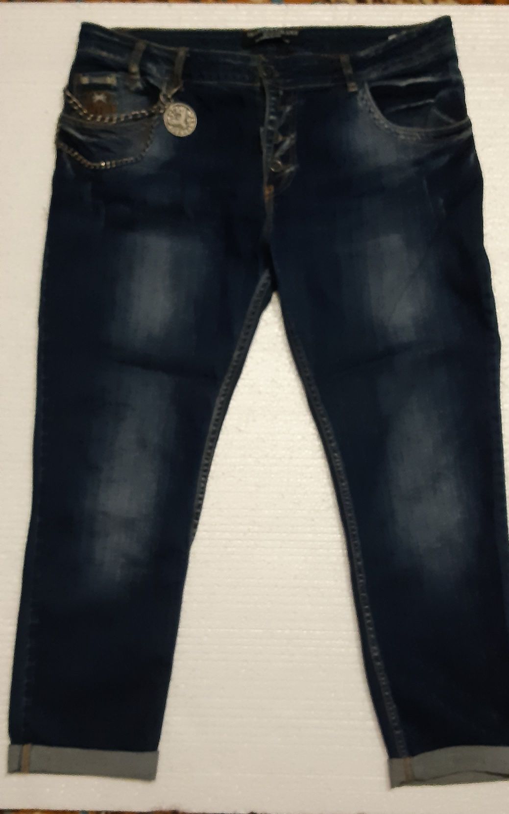 Женские джинсы L