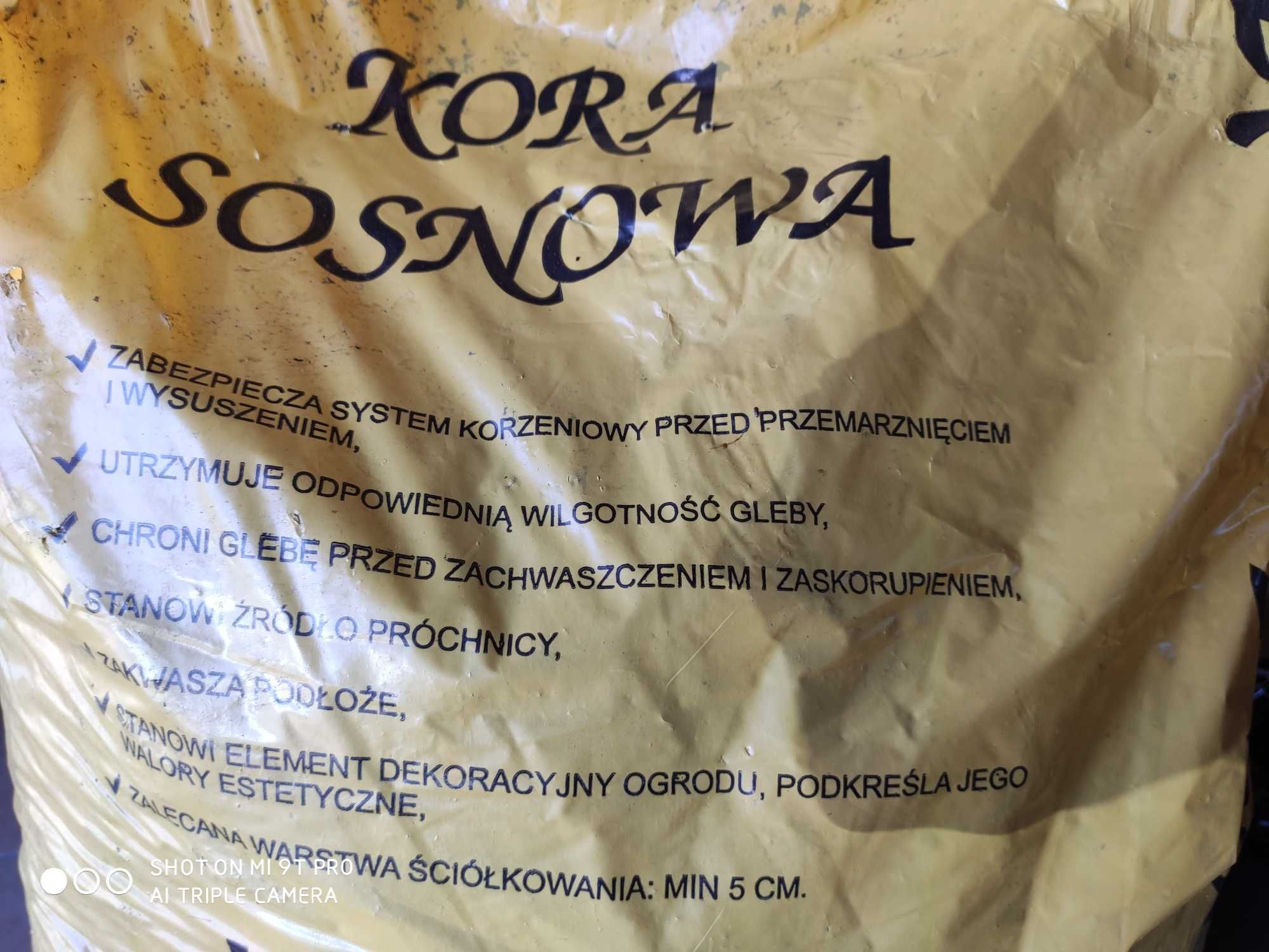 Kora Sosnowa średnio gruba do ściółkowania Próchnica do zakwaszania