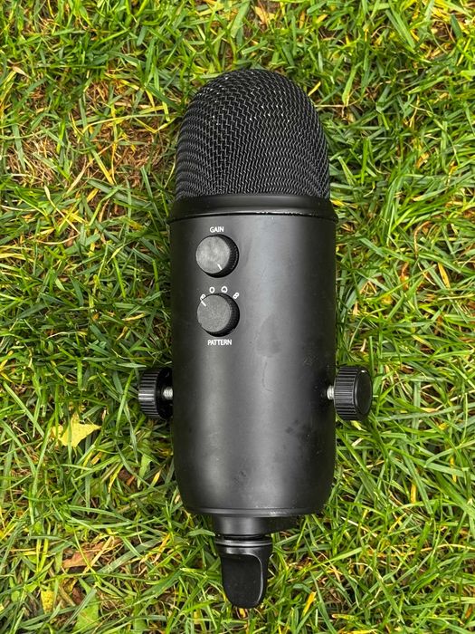 Професійний USB мікрофон Blue Yeti Blackout Edition