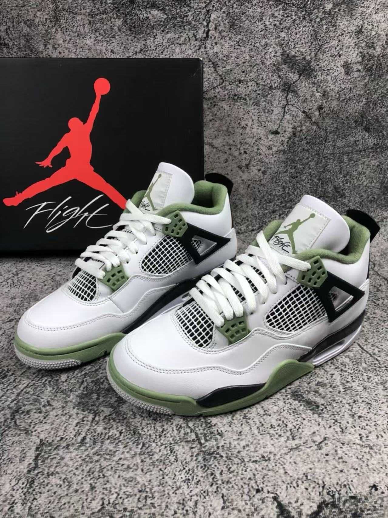 Jordan 4 Retro SB Pine Green R.38