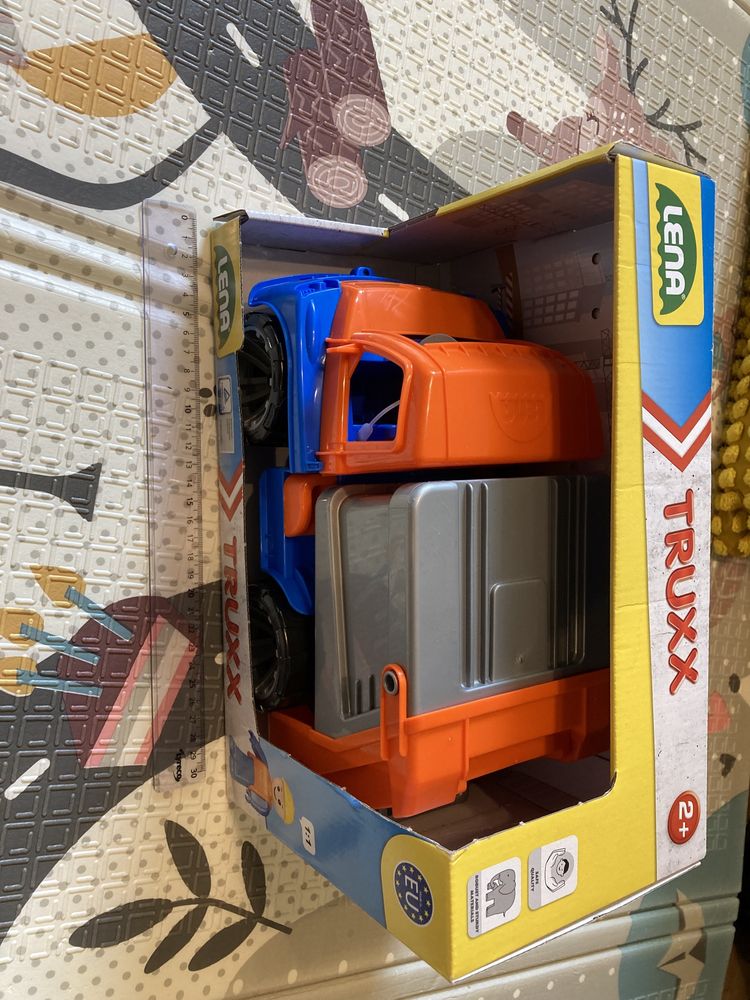 Nowa zabawka auto LENA TRUXX śmieciarka na dzien dziecka
