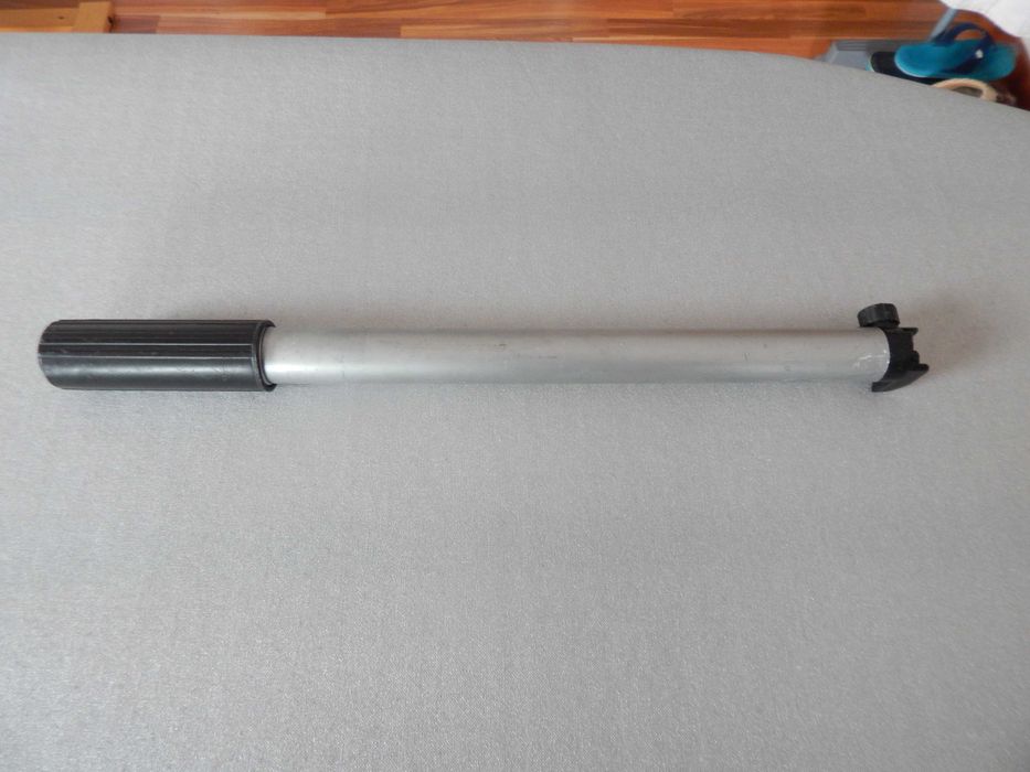 Насос для велосипеда