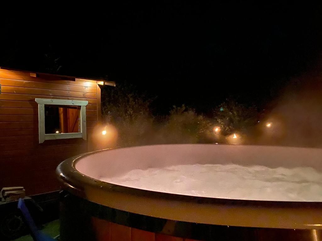 Mobilna balia/jacuzzi sauna na wynajem