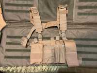 Kamizelka typu chest rig w kolorze TAN