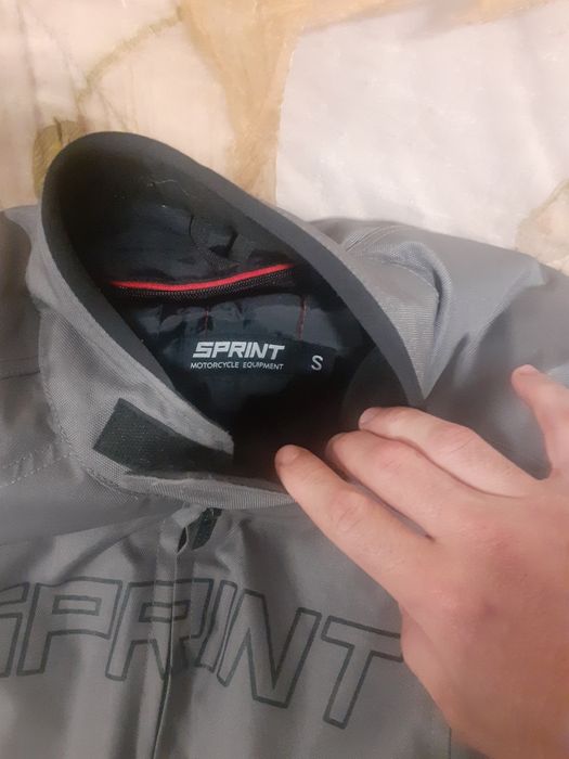 Vendo calças e casaco para moto