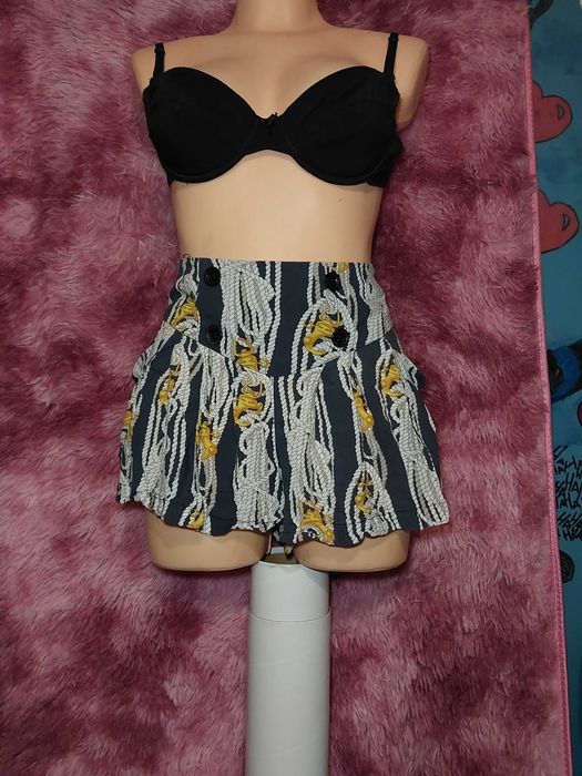 Spodenki jak spódnica, marynarski wzór, zapinane na suwak, szorty,