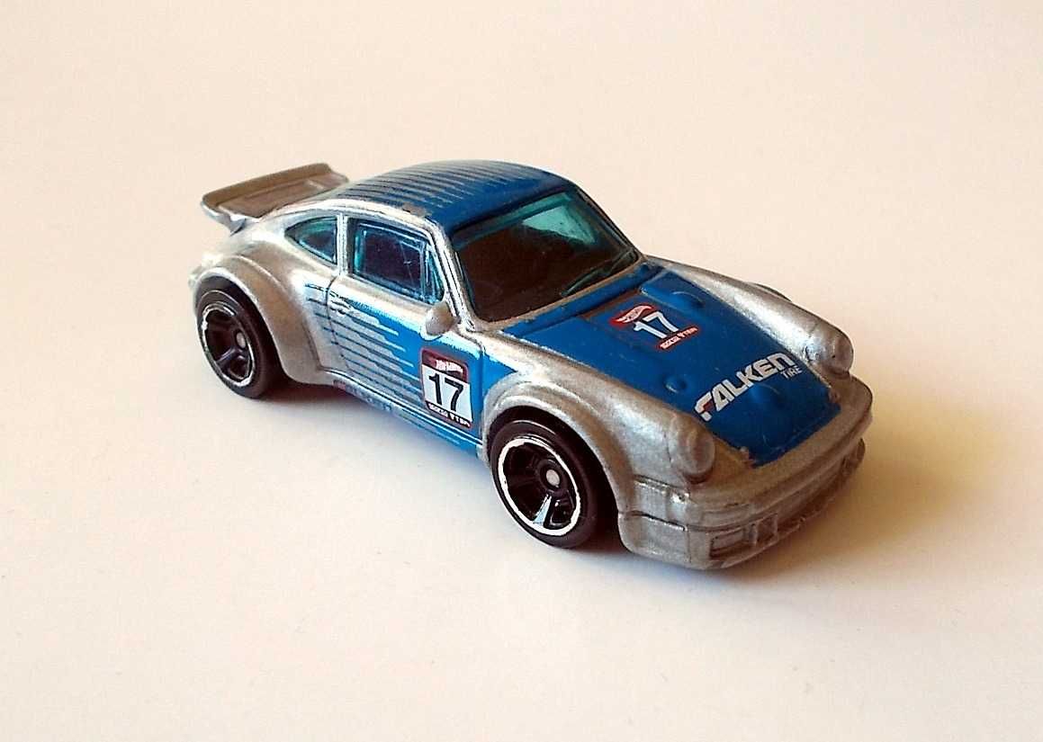 Hot Wheels - Porsche 934 Turbo RSR, 2016