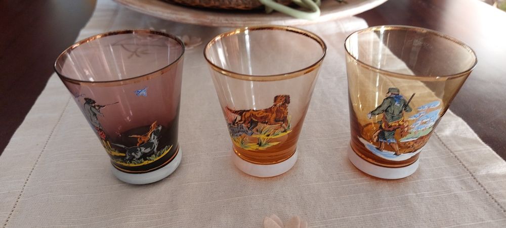 3 Copos Shot Motivos de Caça anos 60,