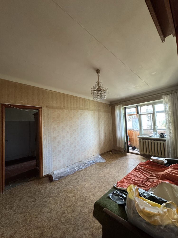 Продаж 2-кімнатної квартири поруч із ТРЦ «Конкорд»