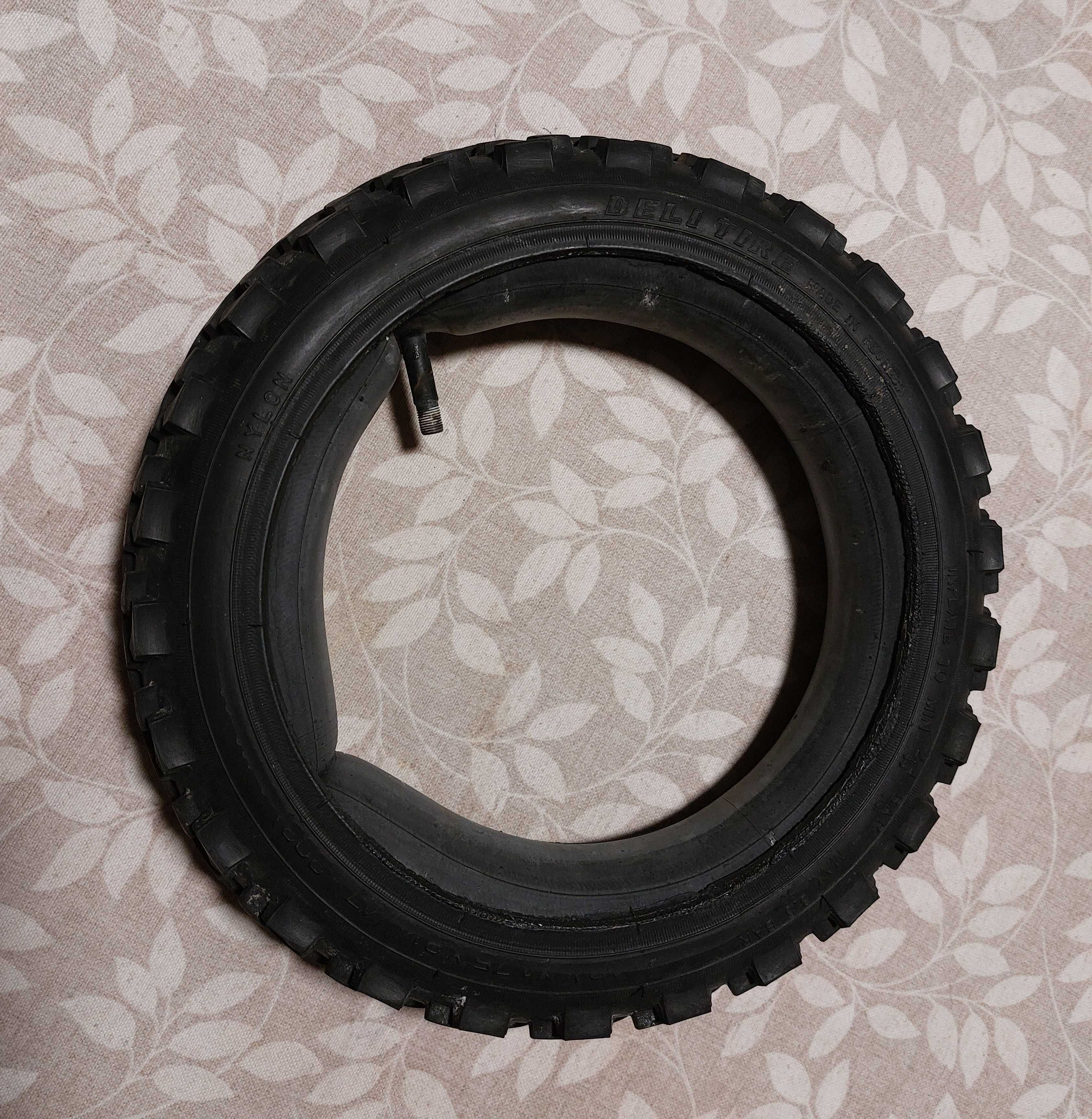 Pneu 12 + câmara de ar