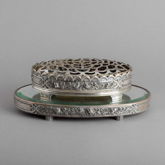 Centro de mesa/ floreira em prata antiga