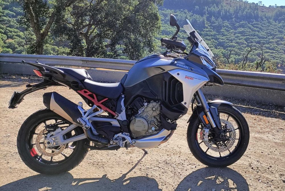 Ducati Multistrada V4 S Full