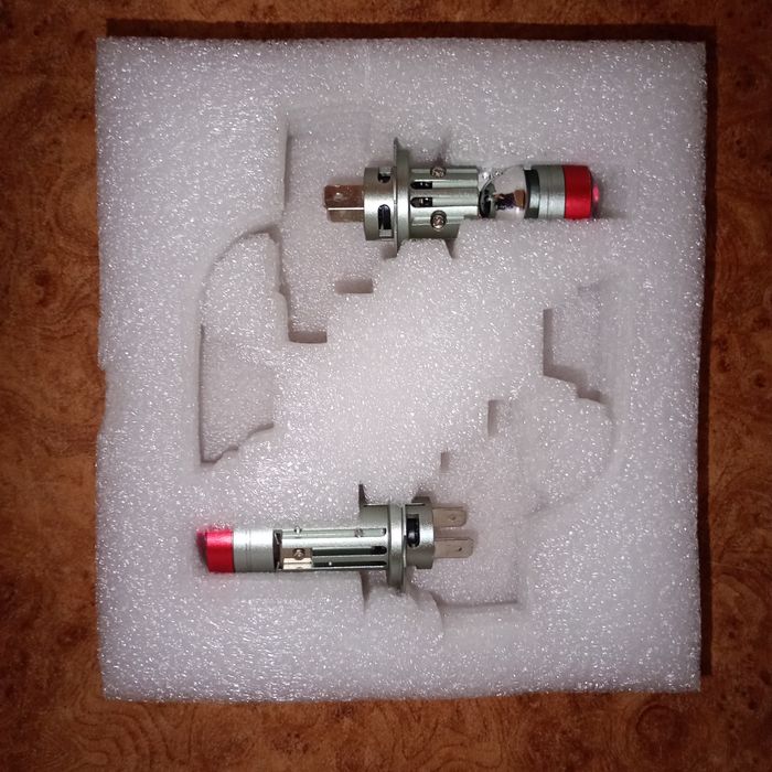 світлодіодні лампи з лінзою