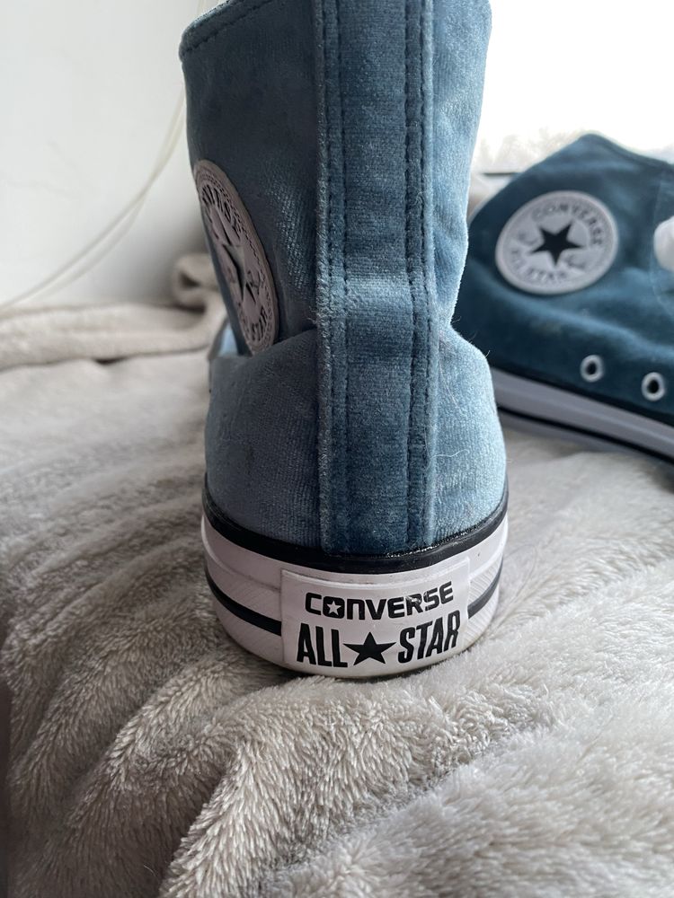 Converse Chuck Taylor All Star High Top Shoes