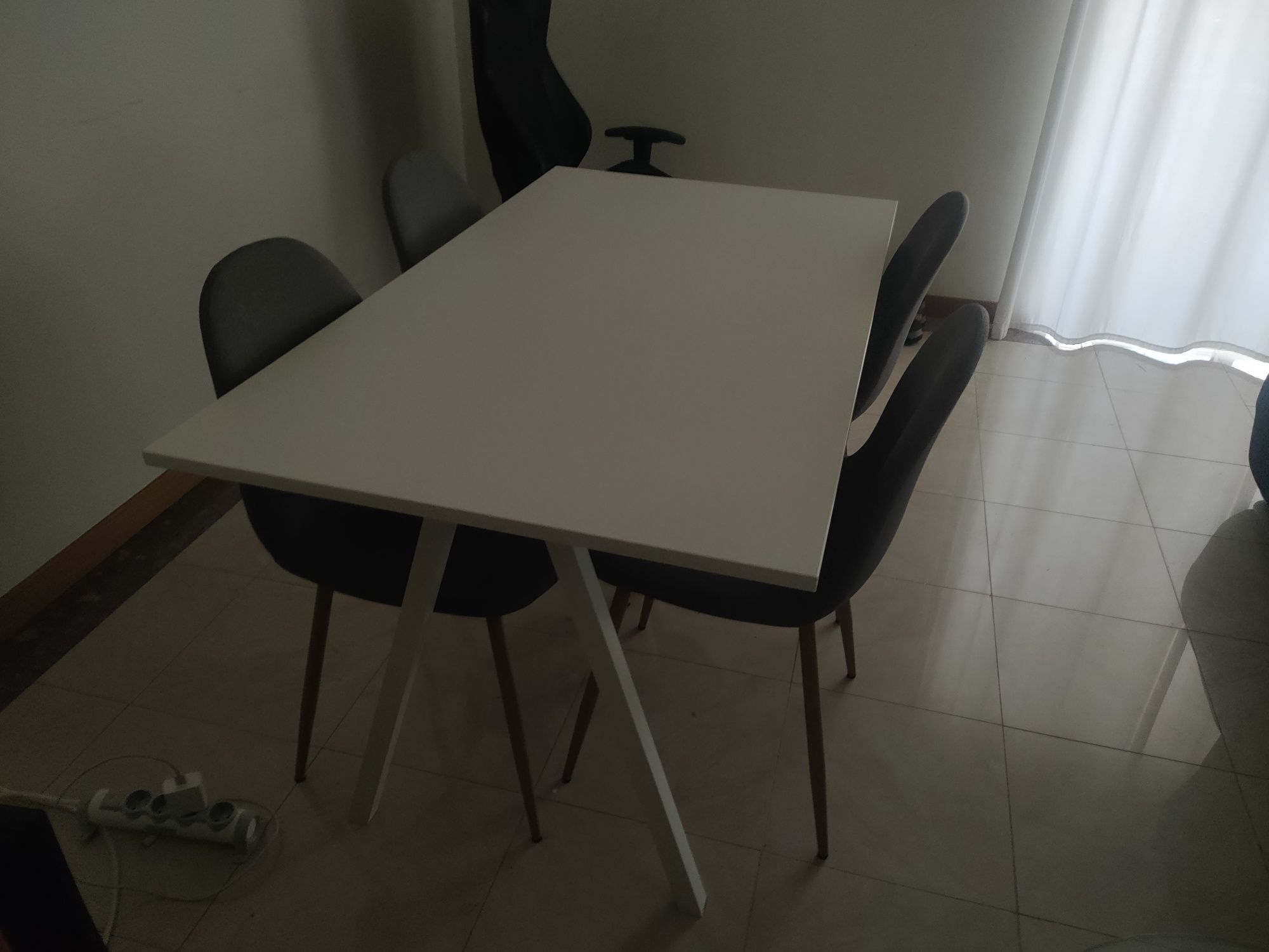 Vende mesa Secretaria