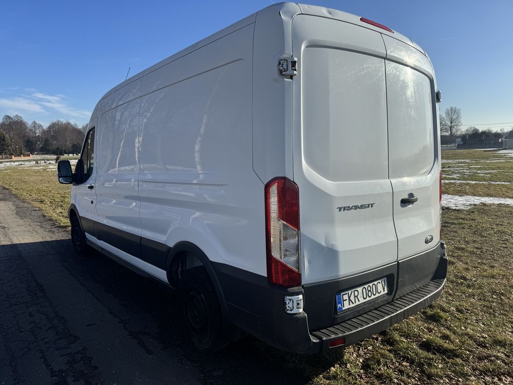 Ford transit 2015 rok led