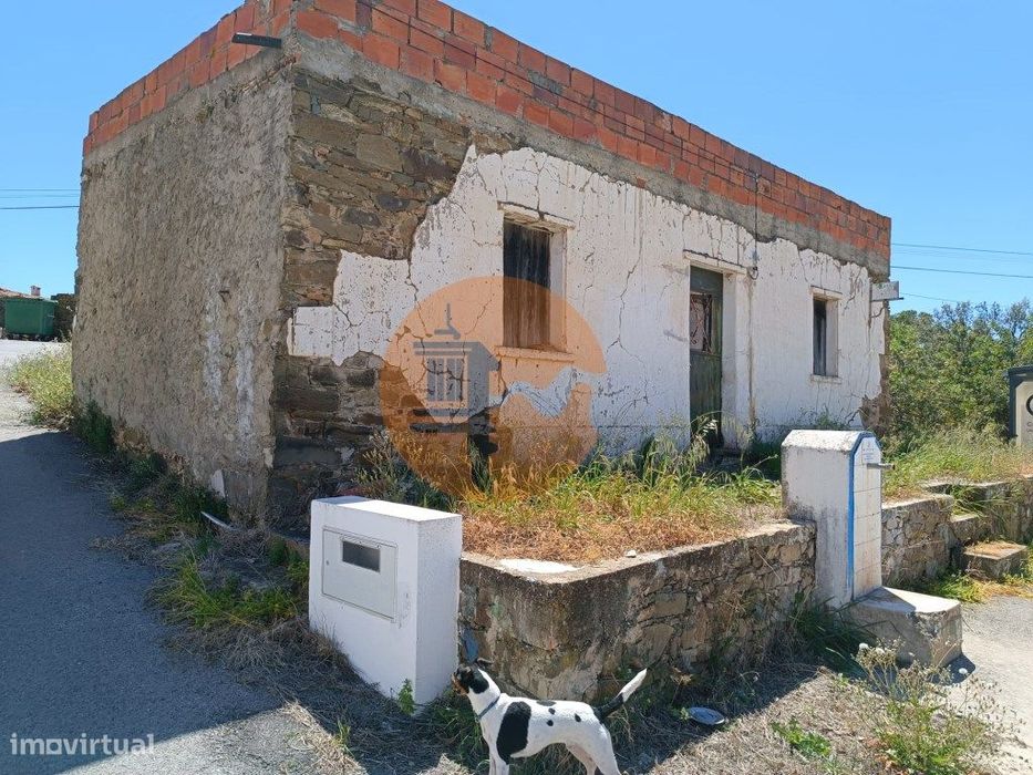 Moradia Isolada - Com Terreno - Na Sentinela Em Castro Marim - Algarve