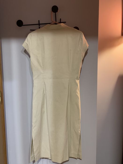 Vestido em seda beje marca zem basic novo