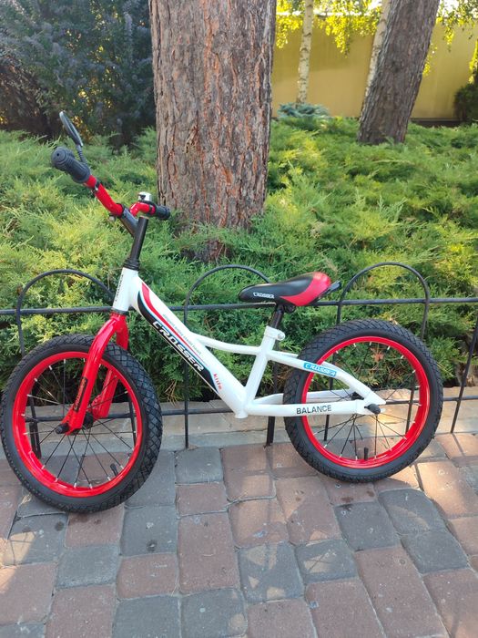 Продам дитячий велобіг